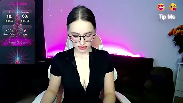 Emillias online show from 01/17/25, 11:17