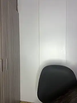 floriamANDjazmin online show from 02/24/26, 06:28