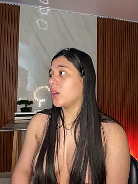 floriamANDjazmin online show from 05/06/26, 07:08