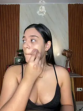 floriamANDjazmin online show from 07/15/26, 03:01