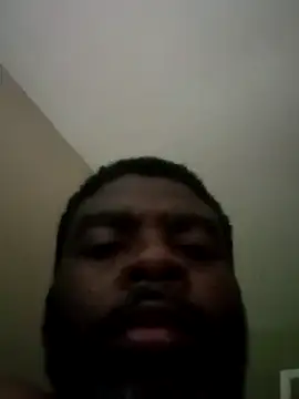Snapshot of SLOWSTRO chatting on 05/22/26, 04:56 SLOWSTRO online show from 05/22/26, 04:56