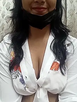 Snapshot of Indian_Jaan chatting on 03/07/25, 04:44 Indian Jaan online show from 03/07/25, 04:44