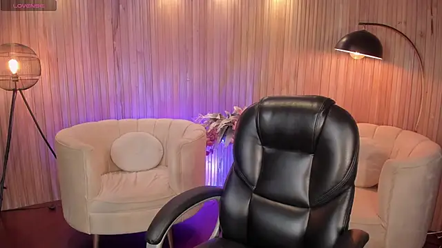 TaraLawrence online show from 03/20/25, 03:02