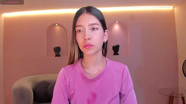 TaraLawrence online show from 12/20/25, 05:36