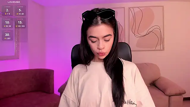 AlanaCraft online show from 10/23/25, 12:15