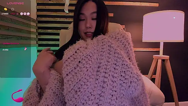 Snapshot of kimmy_chi_ chatting on 01/23/25, 05:42 kimmy chi online show from 01/23/25, 05:42