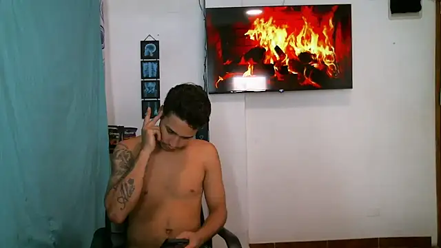 JacobandChloee online show from 02/19/26, 08:16