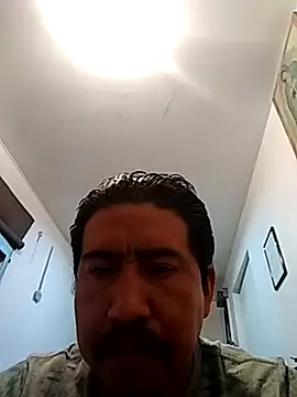 Snapshot of Loco1407 chatting on 11/17/25, 02:28 Loco1407 online show from 11/17/25, 02:28