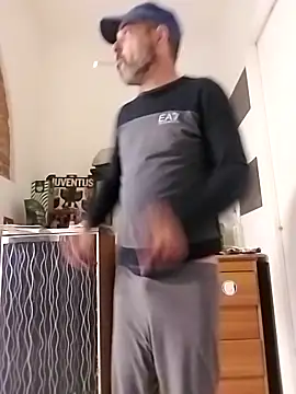 affascino online show from 04/19/26, 06:56