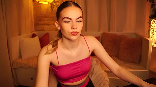 sn0w barbie online show from 01/26/25, 07:21