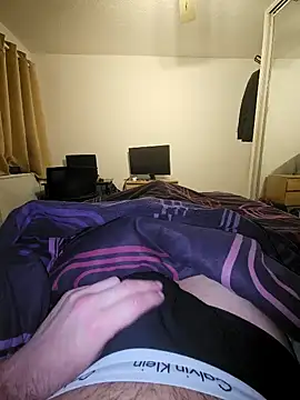 AshWinter online show from 03/18/25, 10:04