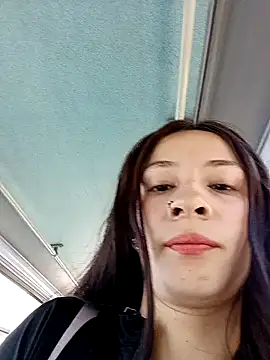 Snapshot of SAMANTHA-16_ chatting on 12/18/24, 12:29 SAMANTHA-16 online show from 12/18/24, 12:29