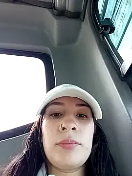 Snapshot of SAMANTHA-16_ chatting on 01/04/25, 01:53 SAMANTHA-16 online show from 01/04/25, 01:53