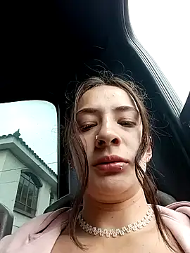 Snapshot of SAMANTHA-16_ chatting on 02/04/25, 05:01 SAMANTHA-16 online show from 02/04/25, 05:01