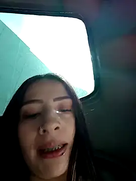 Snapshot of SAMANTHA-16_ chatting on 02/07/25, 01:32 SAMANTHA-16 online show from 02/07/25, 01:32