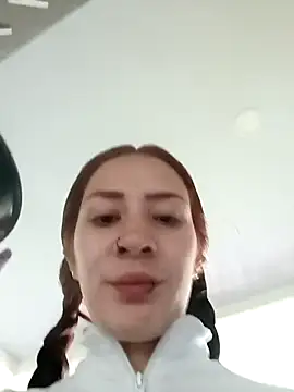 Snapshot of SAMANTHA-16_ chatting on 02/27/25, 01:17 SAMANTHA-16 online show from 02/27/25, 01:17