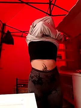 Snapshot of SAMANTHA-16_ chatting on 03/08/26, 01:37 SAMANTHA-16 online show from 03/08/26, 01:37