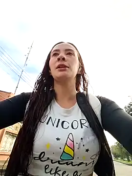 SAMANTHA-16  online show from 03/19/26, 12:09