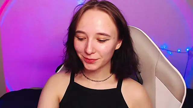 Robin yourss online show from 03/09/25, 06:11