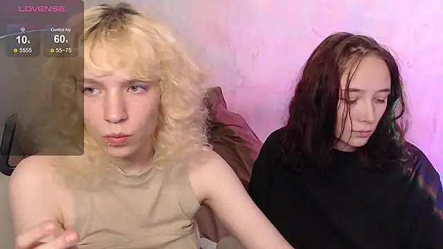 Robin yourss online show from 09/12/25, 02:17