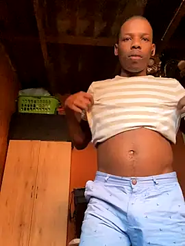 skyfall200 online show from 12/14/25, 04:01