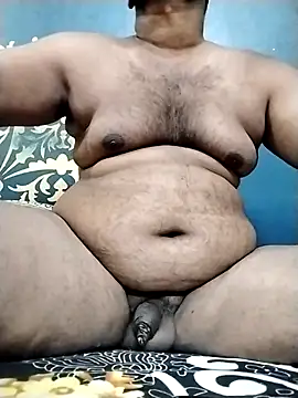 naughtykarthiktamilboy975 online show from 02/19/26, 06:26