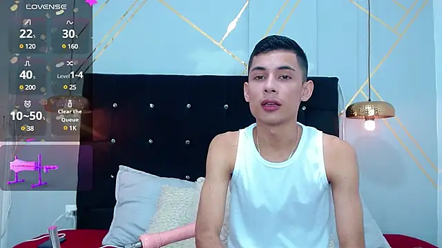 Oliver king sex online show from 01/14/25, 05:01
