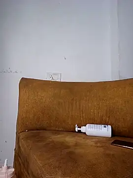 Snapshot of Antonella2_m chatting on 01/11/25, 03:09 Antonella2 m online show from 01/11/25, 03:09