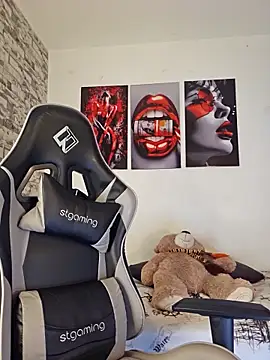 Snapshot of Antonella2_m chatting on 02/06/26, 01:03 Antonella2 m online show from 02/06/26, 01:03