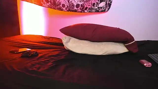 Agnes jones  online show from 01/15/26, 12:37