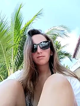 Snapshot of Alexvit2616 chatting on 03/03/25, 03:41 Alexvit2616 online show from 03/03/25, 03:41