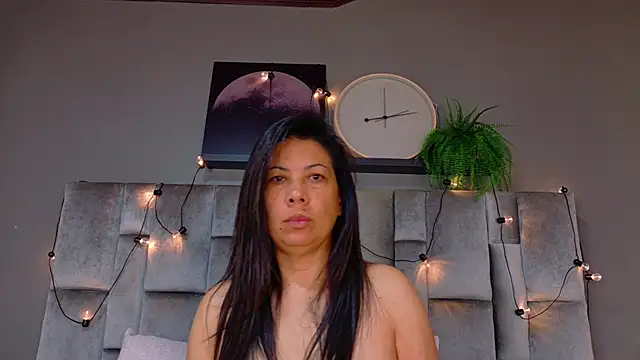 JaylaScott   online show from 04/21/26, 11:49