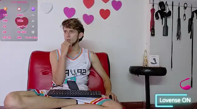 Deim  online show from 02/15/25, 07:28