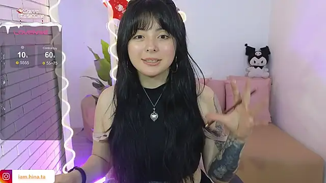 Snapshot of hina_tay chatting on 12/21/24, 04:19 hina tay online show from 12/21/24, 04:19