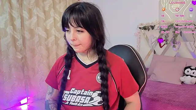 hina tay online show from 02/12/26, 03:12