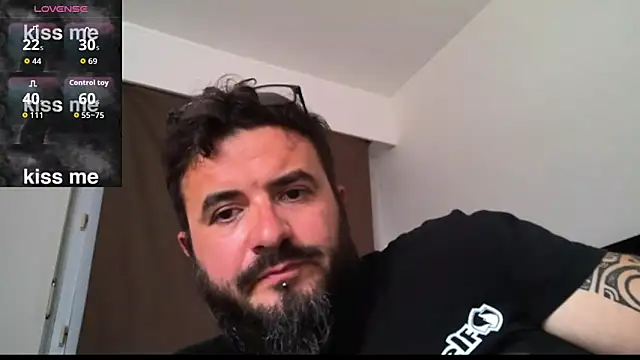 CaroAndMarc online show from 10/23/25, 02:27