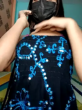 poojaji690 online show from 01/29/25, 10:05