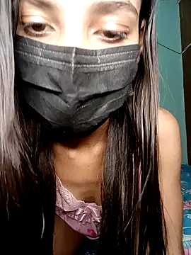 poojaji690 online show from 02/02/25, 11:40