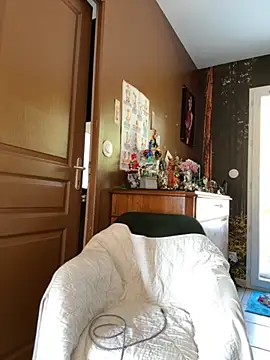 Snapshot of MagdalenaMedusa chatting on 09/29/25, 01:16 MagdalenaMedusa online show from 09/29/25, 01:16