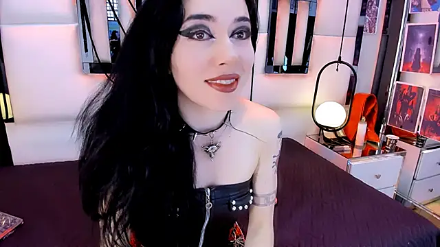 alixxon1 online show from 10/09/25, 03:21