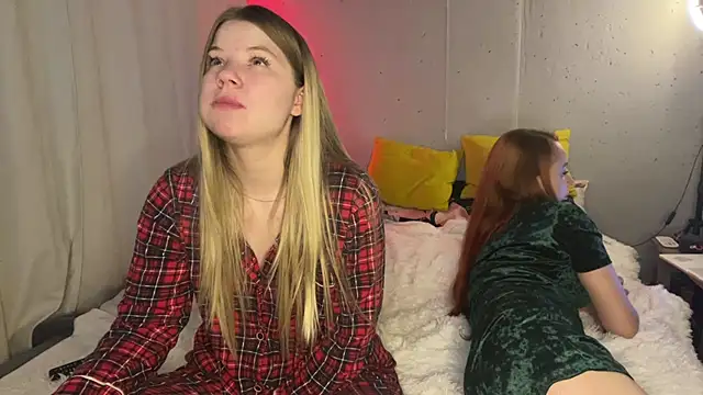 Snapshot of __2sya__ chatting on 01/21/25, 05:41 2sya online show from 01/21/25, 05:41