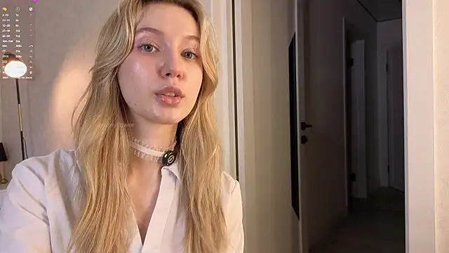 bonnyfloweer online show from 07/30/26, 05:12