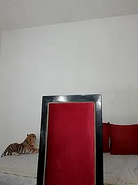 Velk hot online show from 02/27/25, 03:04