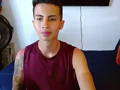Snapshot of Velk_hot chatting on 07/15/26, 03:17 Velk hot online show from 07/15/26, 03:17