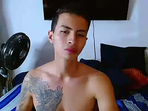 Snapshot of Velk_hot chatting on 07/28/26, 11:50 Velk hot online show from 07/28/26, 11:50