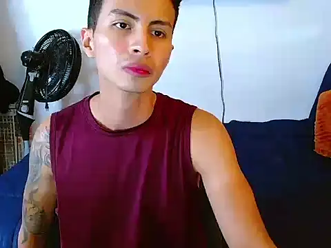 Snapshot of Velk_hot chatting on 07/29/26, 03:10 Velk hot online show from 07/29/26, 03:10