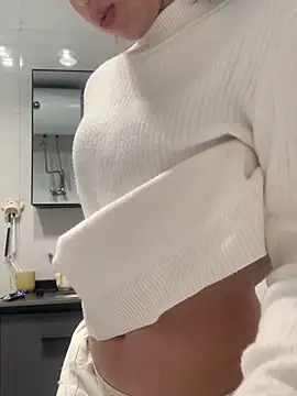 Snapshot of Aimeil chatting on 02/23/25, 04:46 Aimeil online show from 02/23/25, 04:46