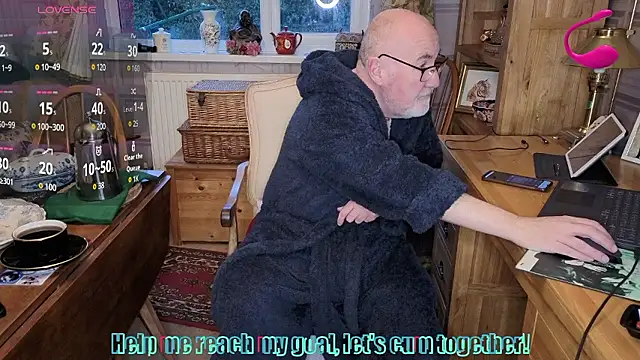 Adamdaddybear online show from 01/09/26, 08:17