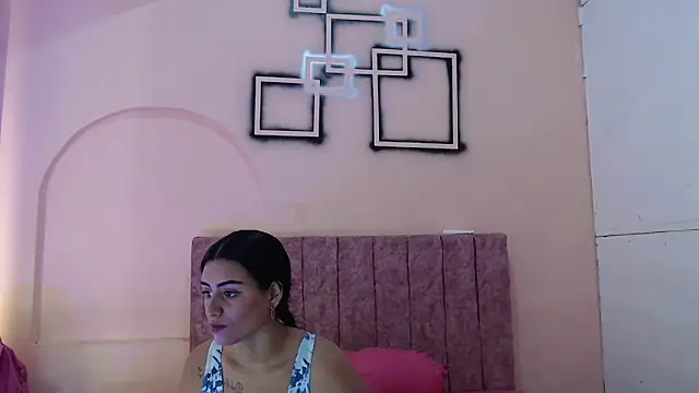 Snapshot of dirty_couple22 chatting on 07/17/26, 01:40 dirty couple22 online show from 07/17/26, 01:40