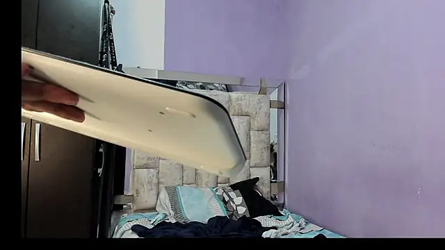 ReisheII Andersom online show from 01/17/25, 09:39